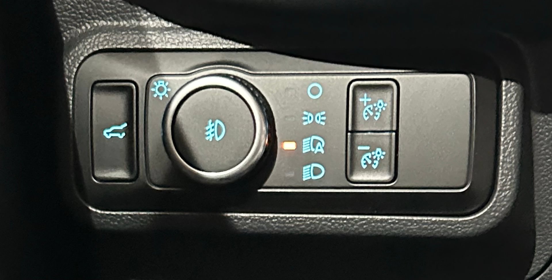 New 2026 Ford Explorer Active w/ Active Comfort Package AWD/4WD image 76