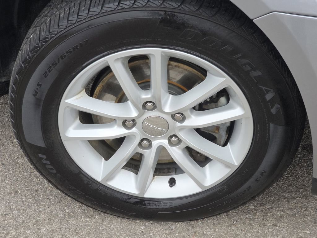 Used 2016 Dodge Journey SXT w/ Comfort/Convenience Group image 14
