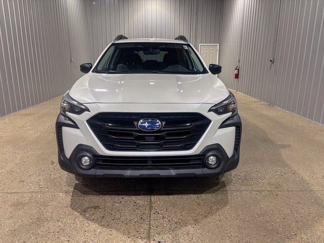 Used 2023 Subaru Outback Onyx Edition w/ Popular Package #2 image 9