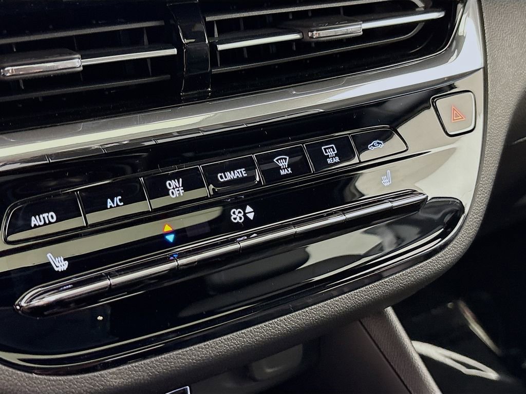 New 2026 Buick Envista Sport Touring FWD image 15