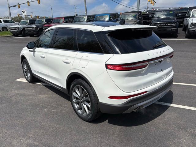 Used 2022 Lincoln Corsair AWD w/ Premium Package image 5