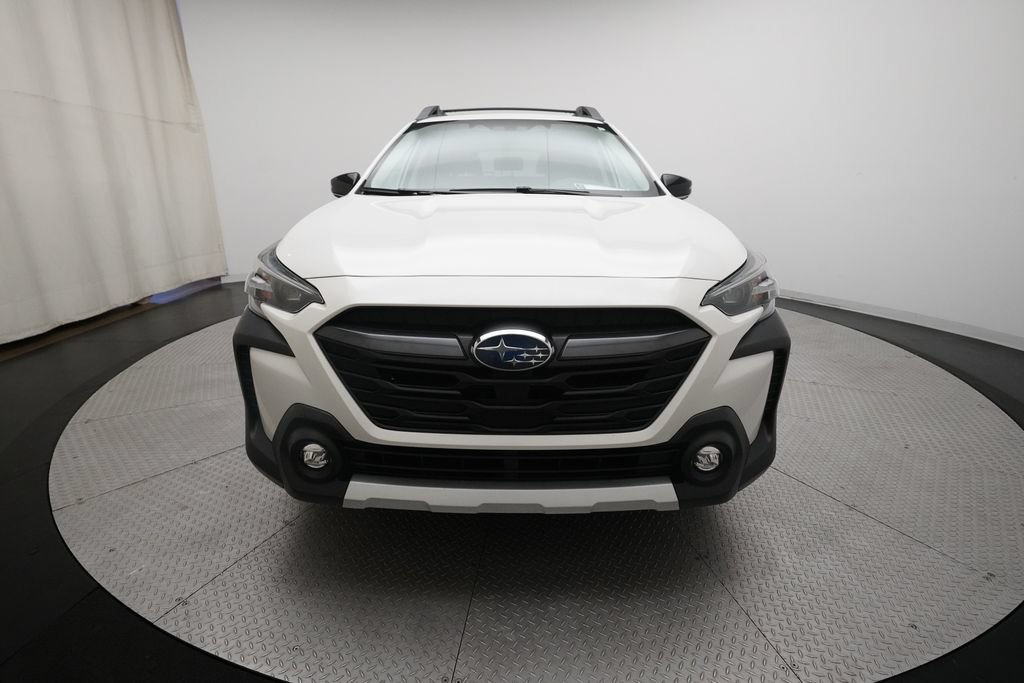 Used 2023 Subaru Outback Limited AWD/4WD image 11