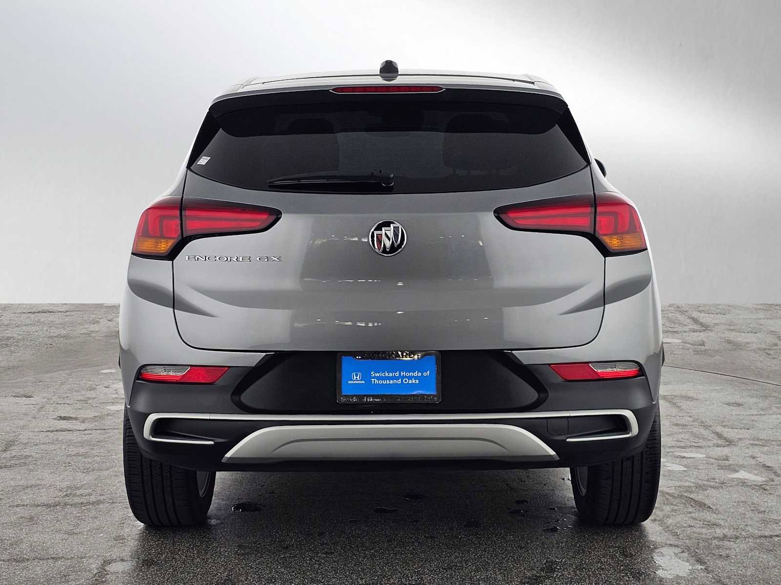 Used 2023 Buick Encore GX Preferred w/ Cold Weather Comfort Package image 4