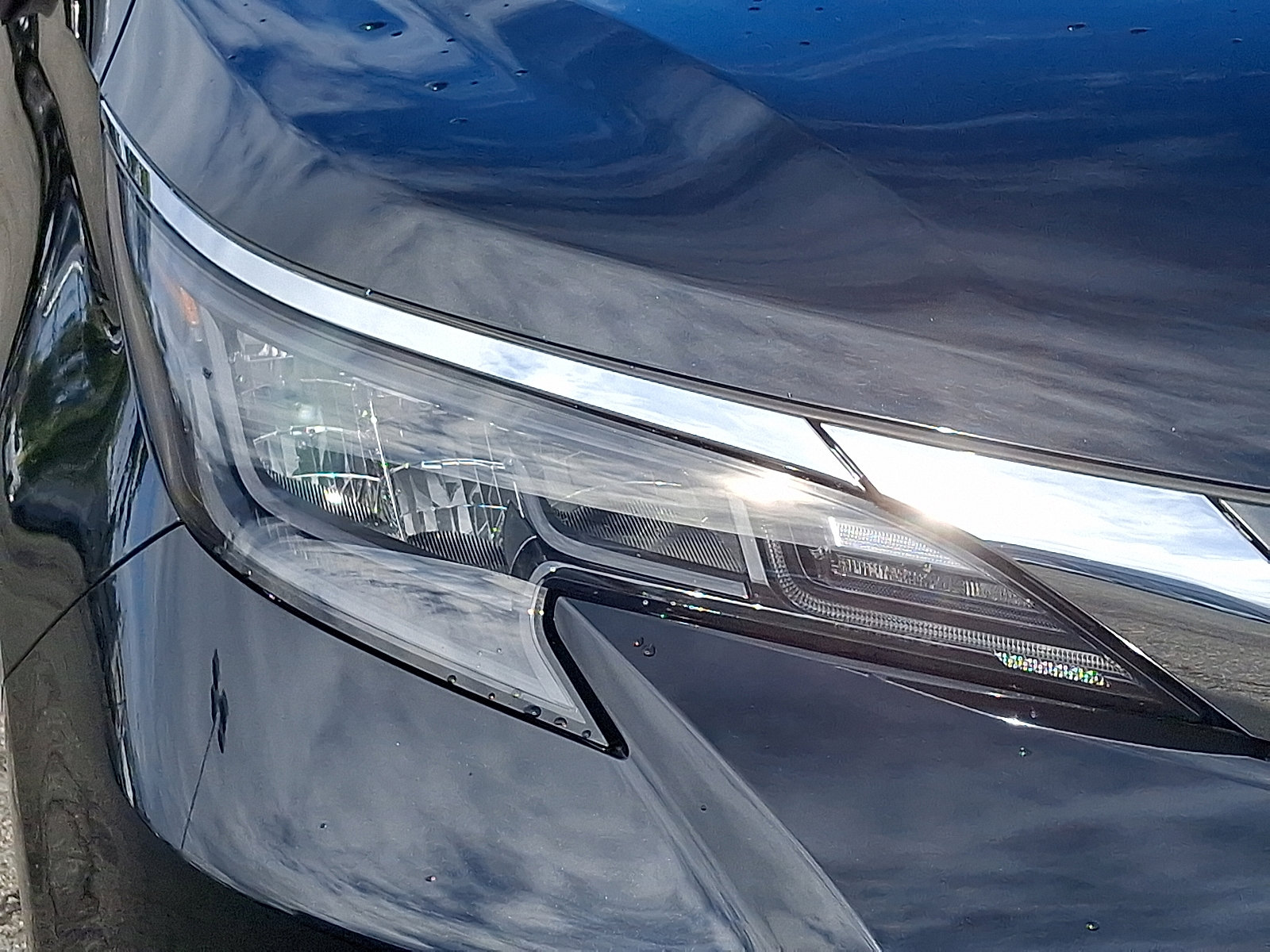 Used 2024 Toyota Sienna XLE image 10