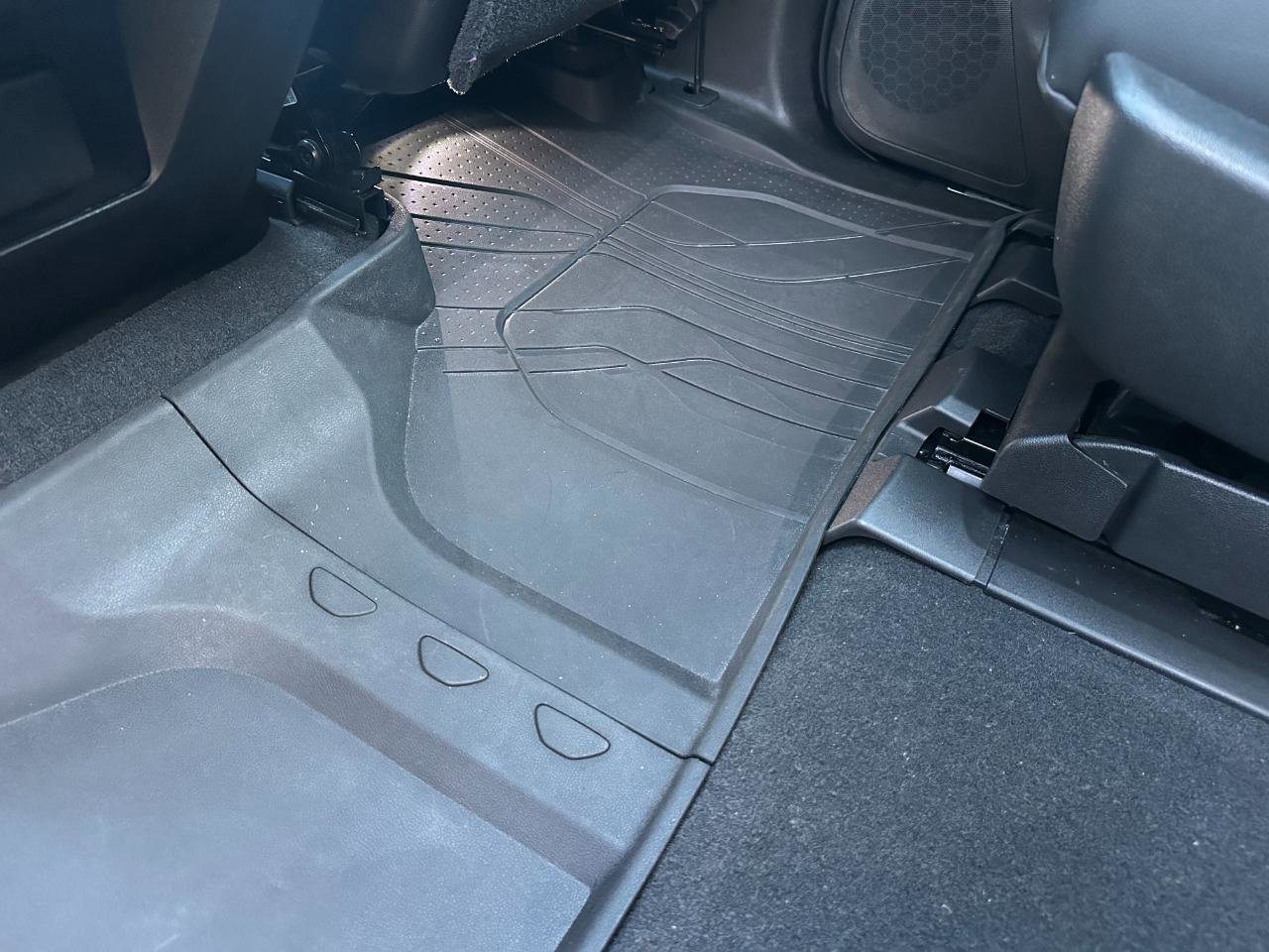 Used 2021 Chevrolet Tahoe LT w/ LT Signature Package image 20