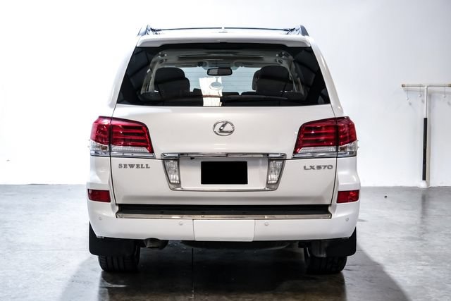 Used 2014 Lexus LX 570 4WD image 12