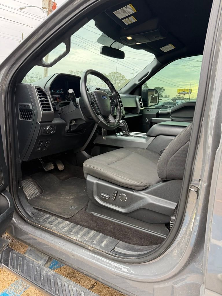 Used 2018 Ford F150 XLT w/ Equipment Group 302A Luxury image 13