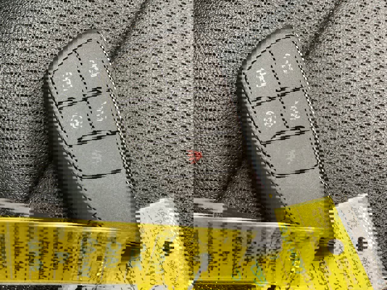 Used 2025 Chevrolet Equinox EV LT w/ Convenience Package image 27