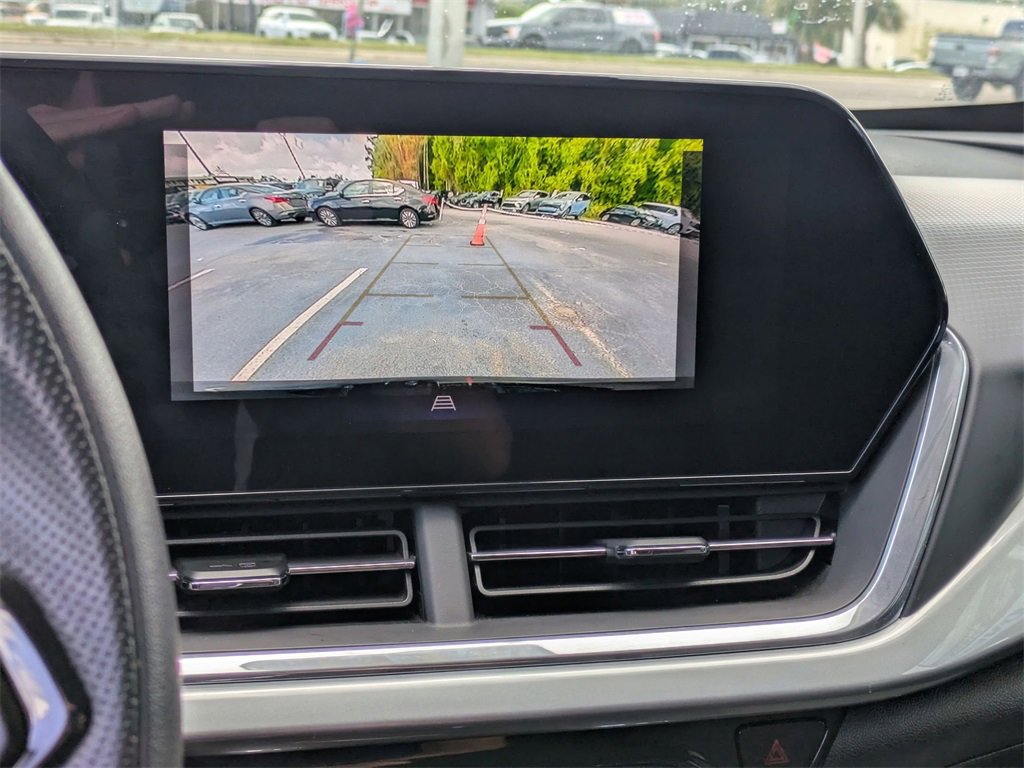 Used 2024 Chevrolet Trax LT image 17