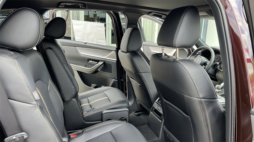 New 2025 MAZDA CX-90 3.3 Turbo w/ Premium Plus Pkg image 34