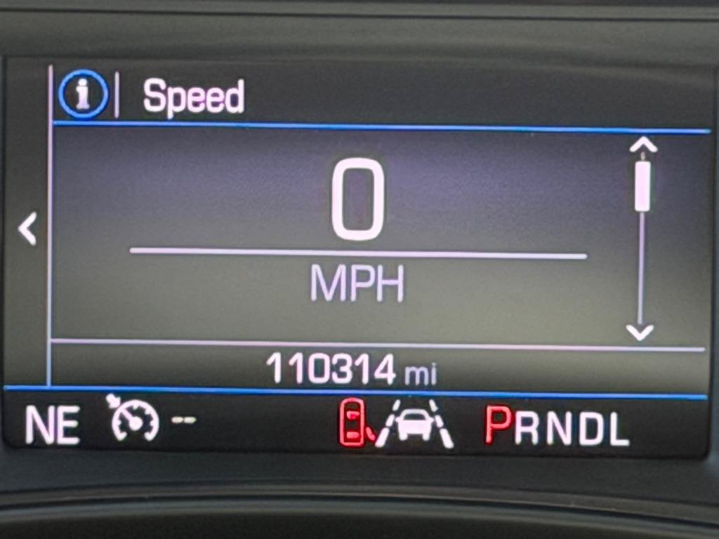 Used 2020 Chevrolet Equinox LT w/ Driver Convenience Package FWD image 19