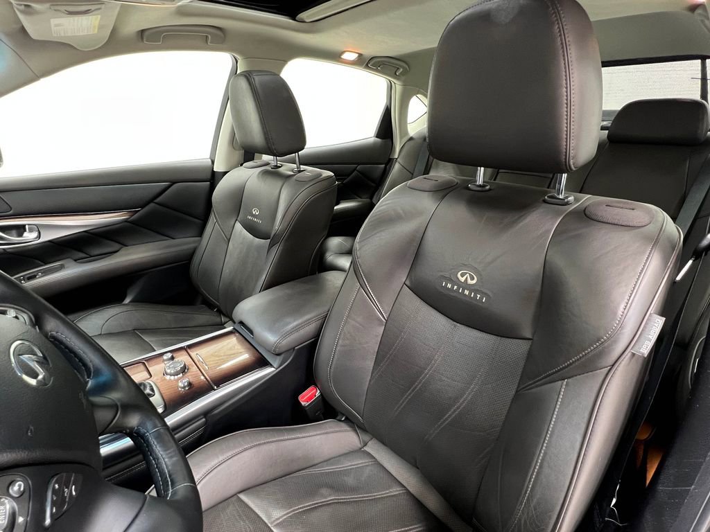Used 2014 INFINITI Q70 3.7 w/ Premium Package AWD/4WD image 15