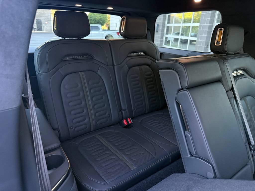 Used 2022 Rivian R1S Launch Edition Quad AWD/4WD image 46
