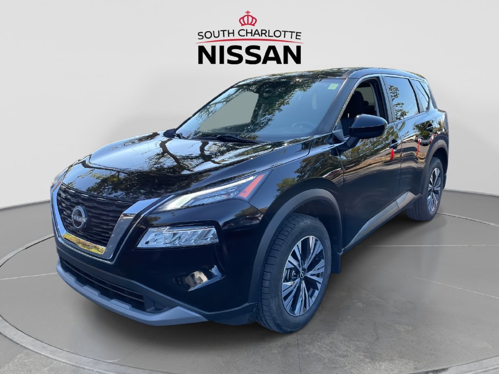 Used 2023 Nissan Rogue SV FWD image 3