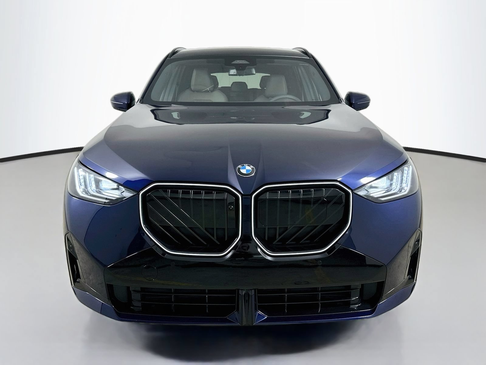 New 2026 BMW X3 xDrive30i w/ Premium Package AWD/4WD image 2
