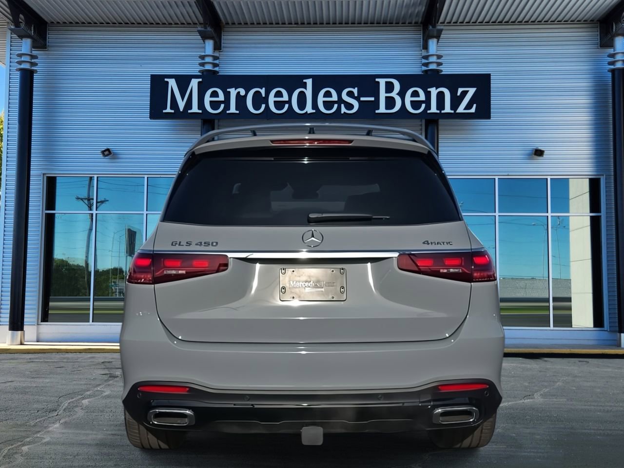 New 2026 Mercedes-Benz GLS 450 4MATIC image 5
