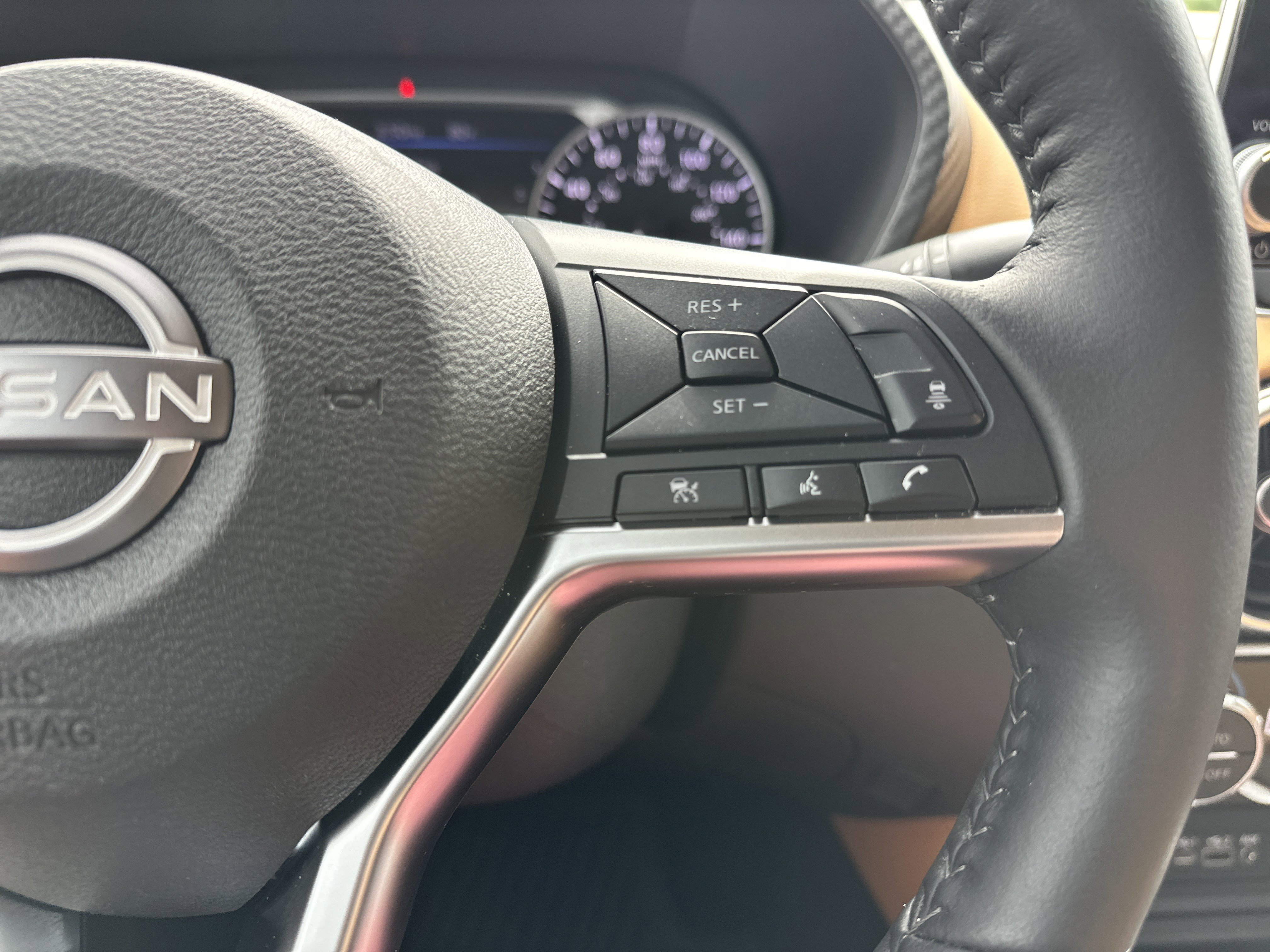 Used 2024 Nissan Sentra SV w/ SV Premium Package FWD image 19