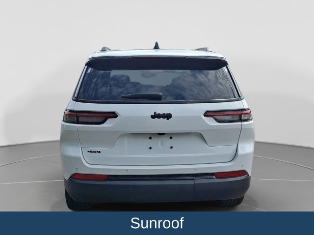 Used 2024 Jeep Grand Cherokee L Altitude AWD/4WD image 6