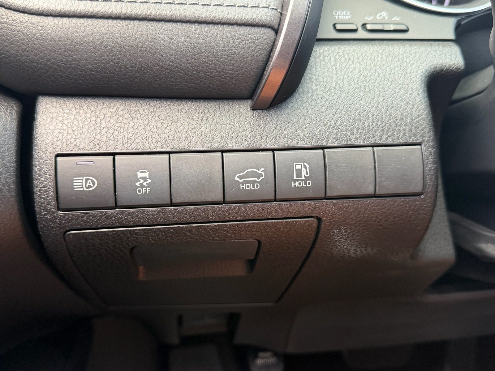 Used 2023 Toyota Camry LE FWD image 30