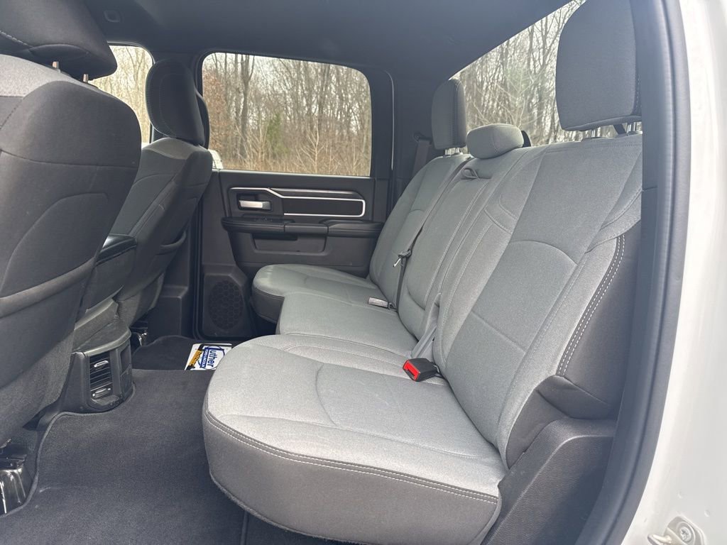 Used 2024 RAM 3500 Big Horn image 33