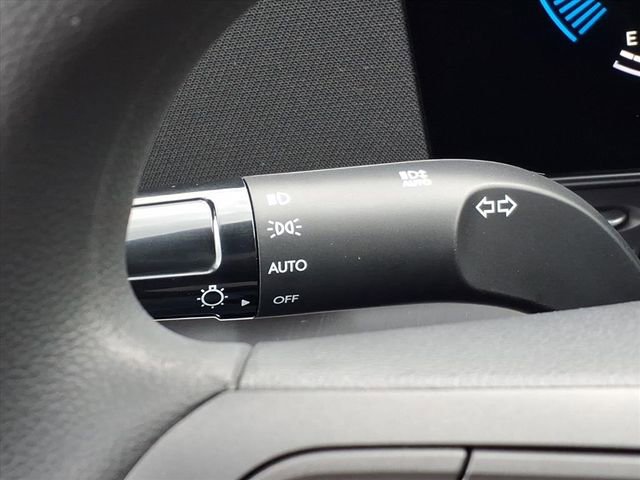 New 2026 Hyundai Kona SE image 26
