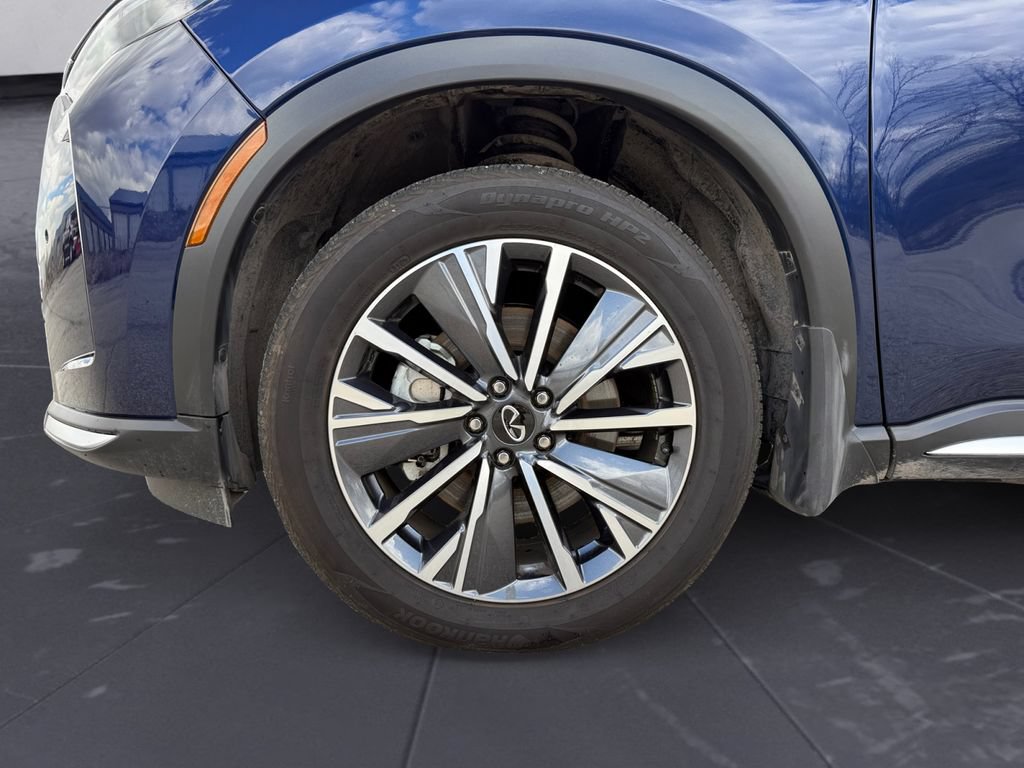 Certified 2026 INFINITI QX60 Luxe w/ Family Package AWD/4WD image 23