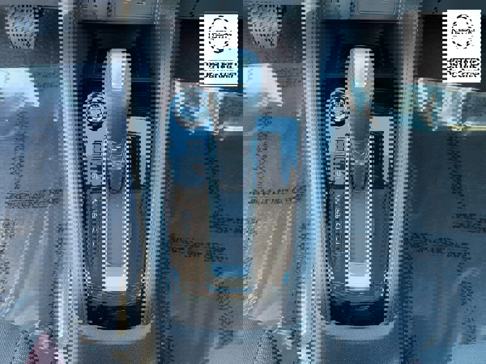 Certified 2025 Nissan Versa SR w/ Trunk Package image 28