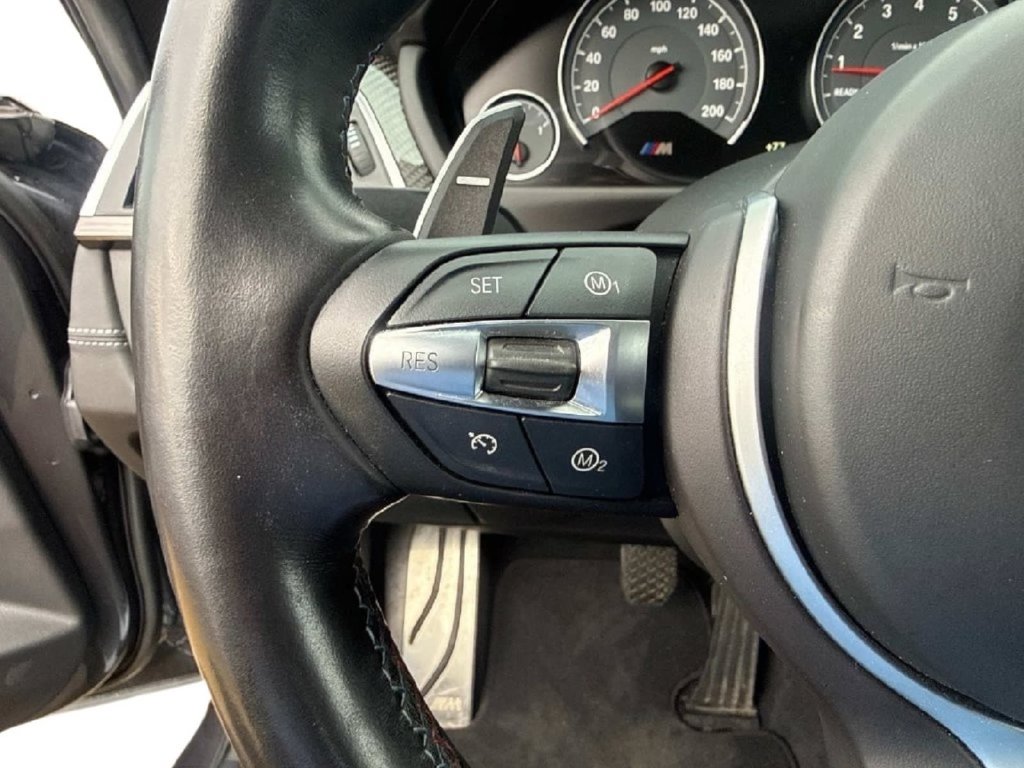 Used 2018 BMW M3 RWD image 28