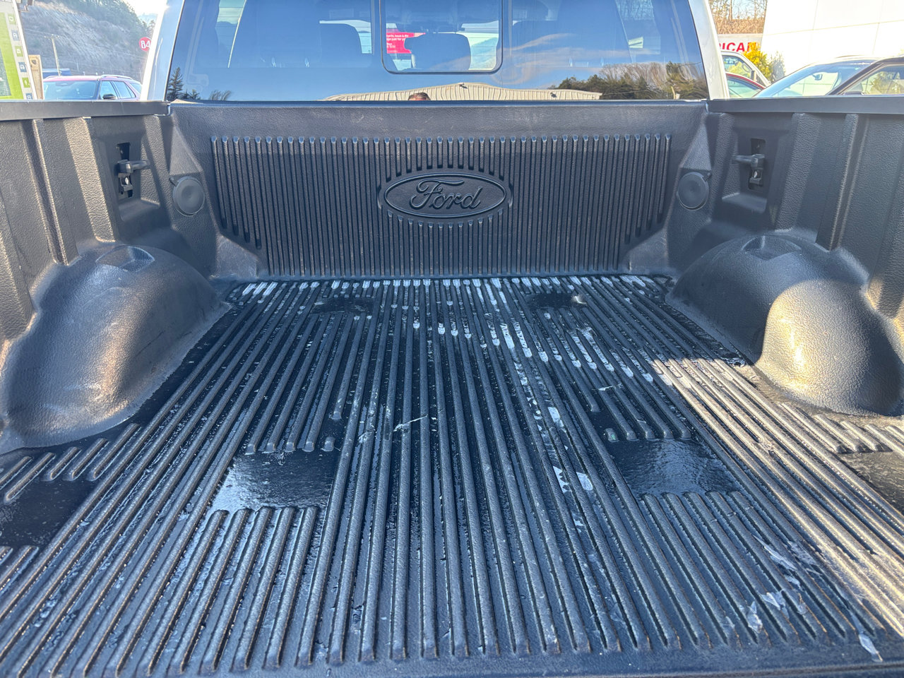 Used 2022 Ford F150 XLT w/ Equipment Group 302A High image 5