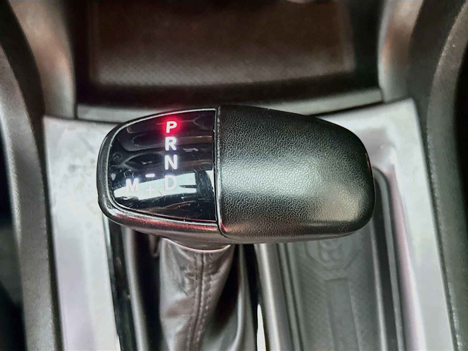 Used 2023 Dodge Charger SXT w/ Blacktop Package RWD image 16