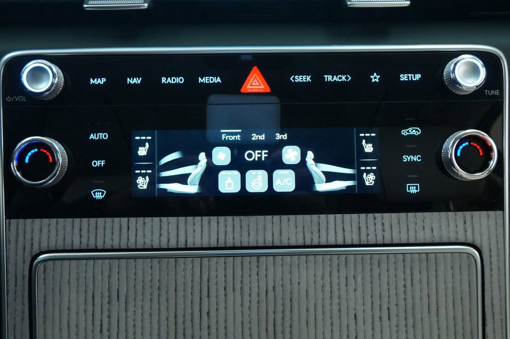 New 2026 Genesis GV80 2.5T Prestige image 44