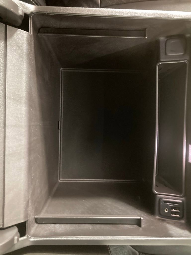 Used 2014 GMC Sierra 1500 SLT w/ SLT Preferred Package image 10