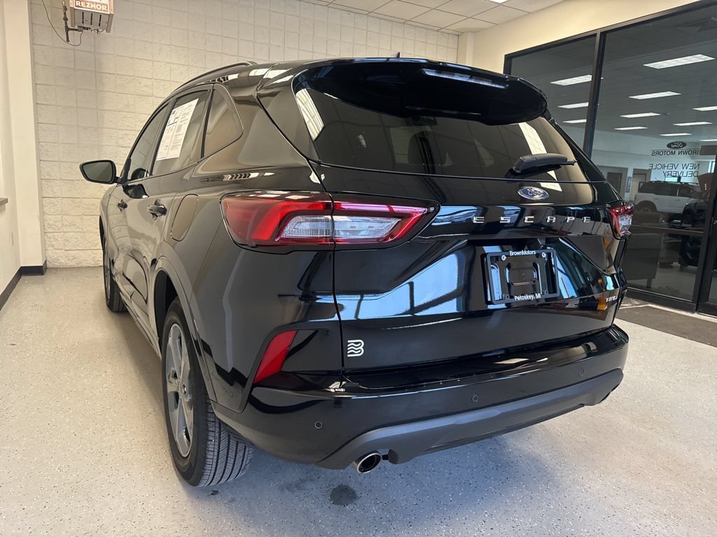 Used 2024 Ford Escape ST-Line w/ Tech Pack #1 AWD/4WD image 42
