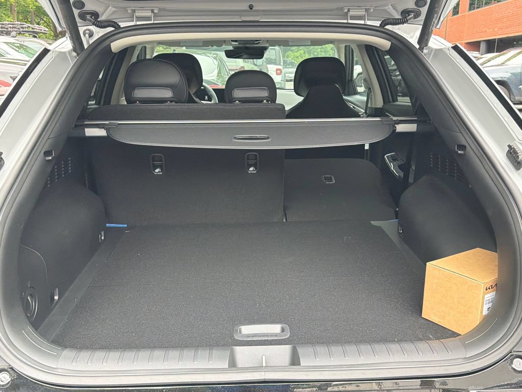 New 2026 Kia EV6 Wind AWD/4WD image 6