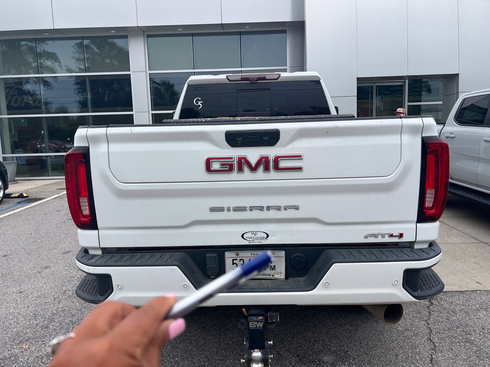 Used 2020 GMC Sierra 2500 AT4 w/ AT4 Premium Package AWD/4WD image 5