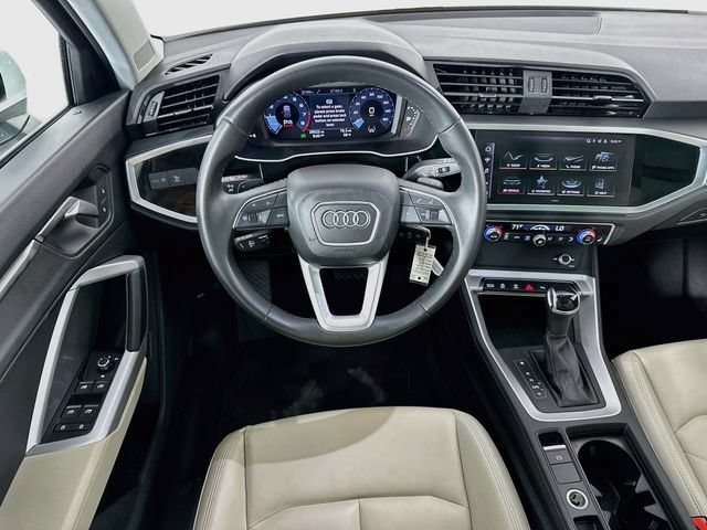 Used 2025 Audi Q3 2.0T Premium AWD/4WD image 11