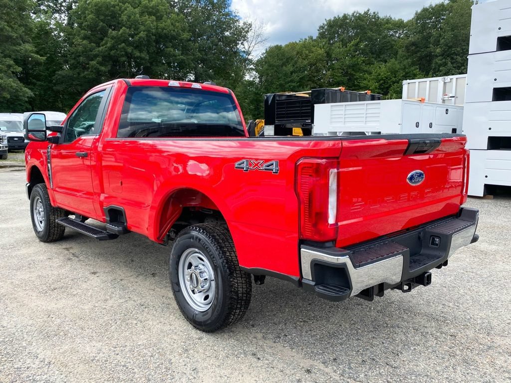 New 2026 Ford F250 XL w/ XL Chrome Package AWD/4WD image 3