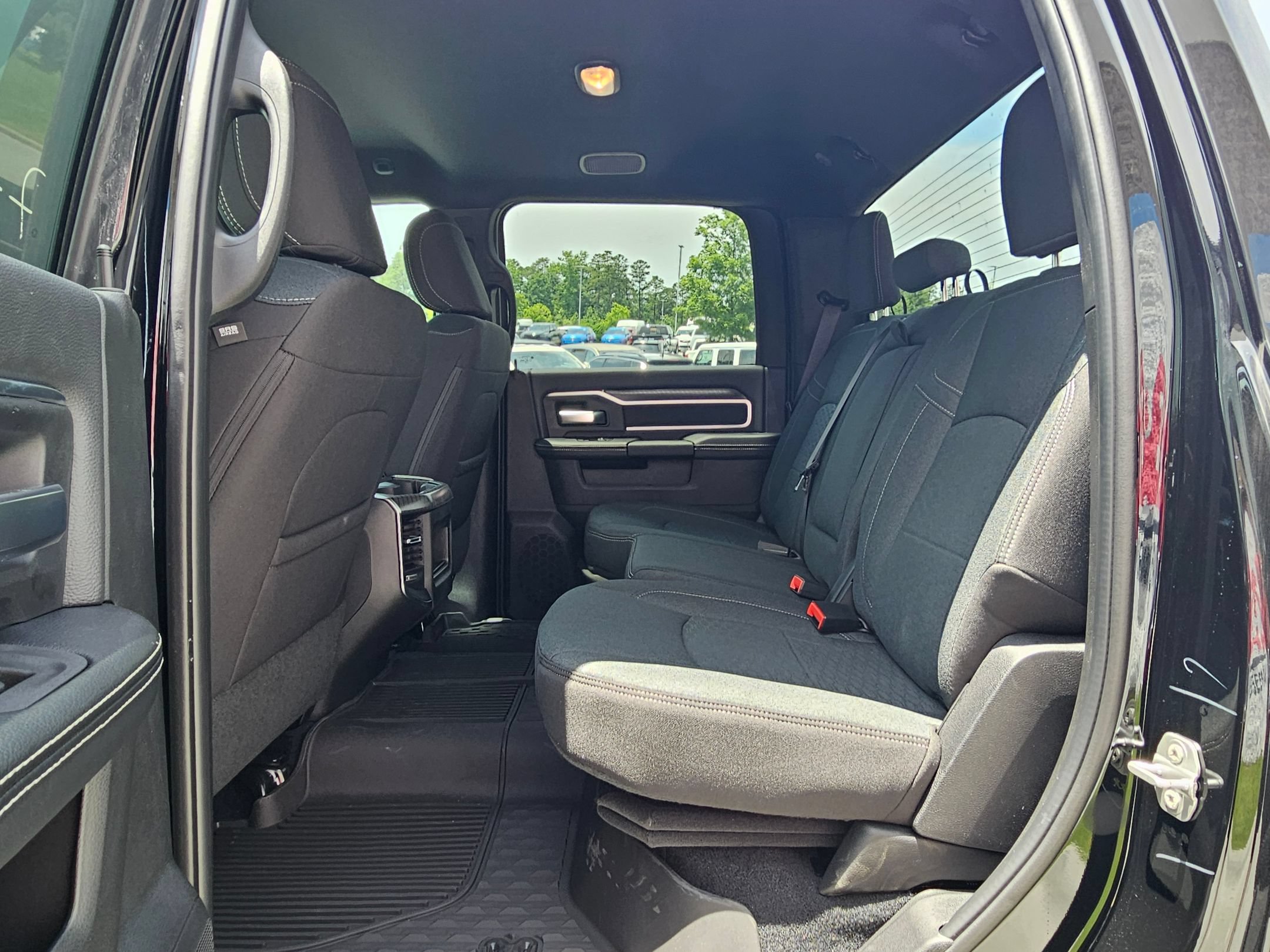 New 2026 RAM 2500 Big Horn AWD/4WD image 23