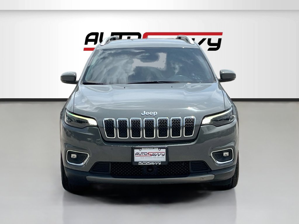 Used 2019 Jeep Cherokee Limited w/ Technology Group FWD image 2
