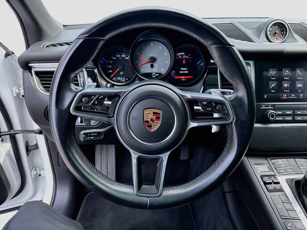 Used 2017 Porsche Macan S AWD/4WD image 11