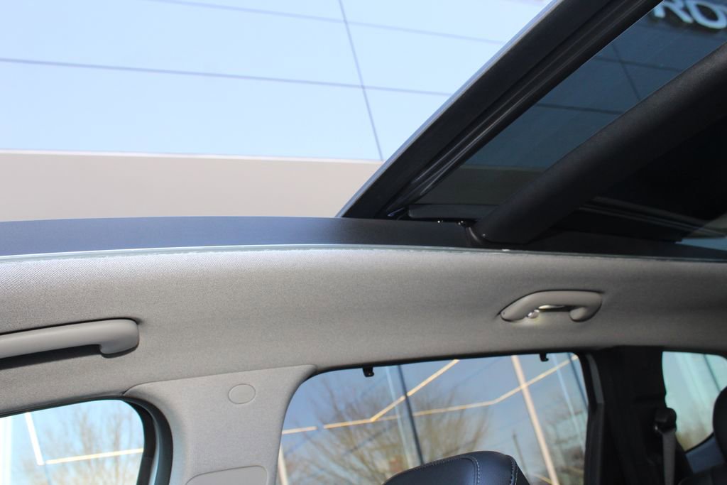 Used 2022 Hyundai Santa Fe Limited image 23