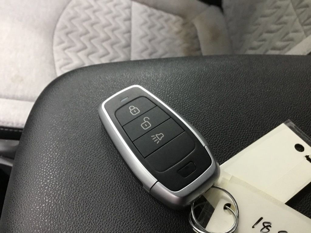 Used 2024 Chevrolet Equinox LS w/ LS Convenience Package image 10