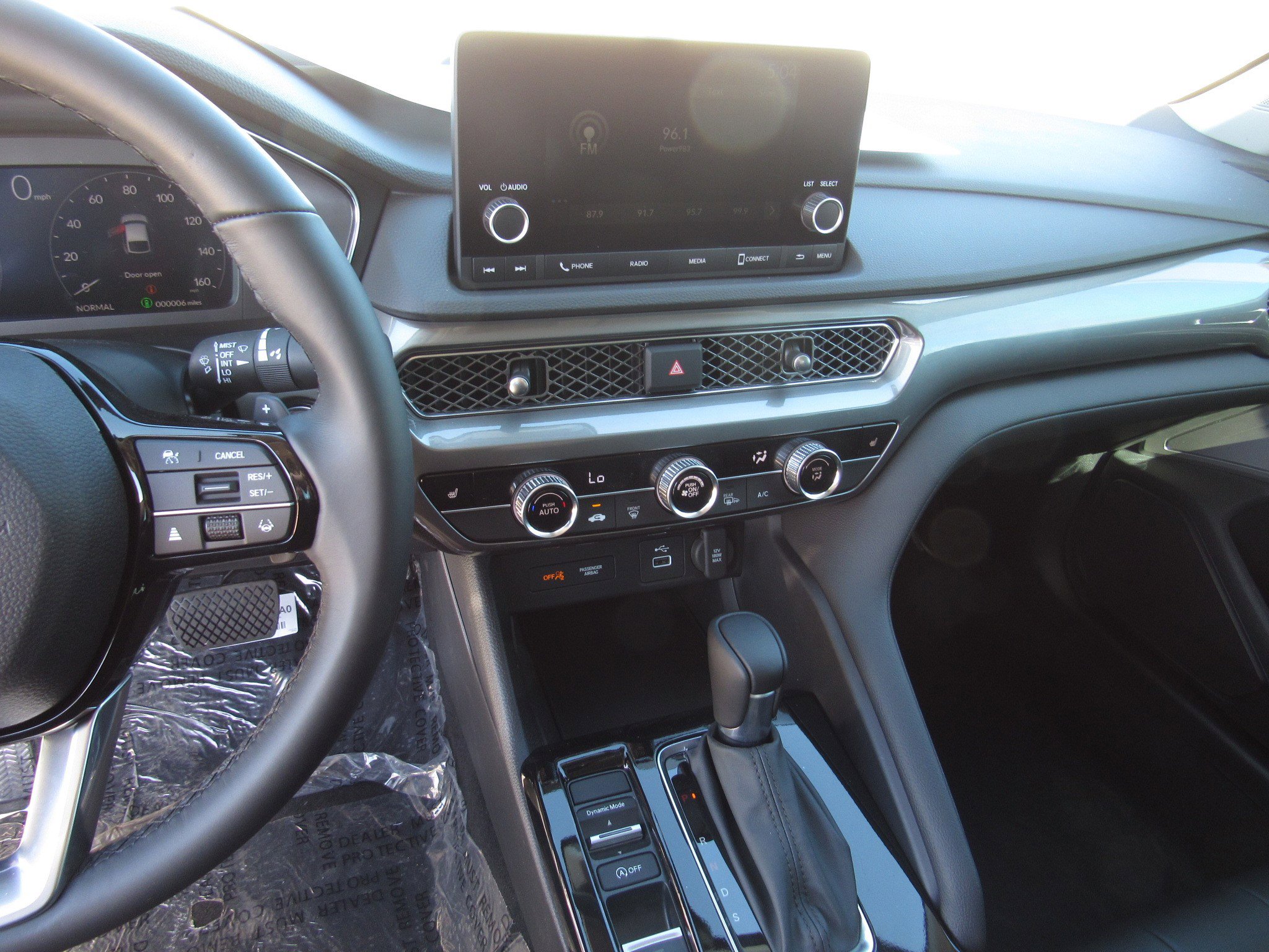 Certified 2025 Acura Integra image 17