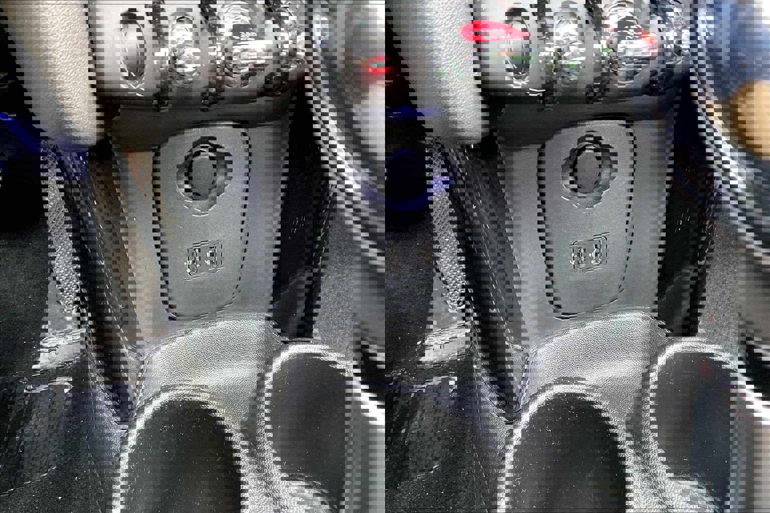 Used 2019 MINI Cooper S image 32