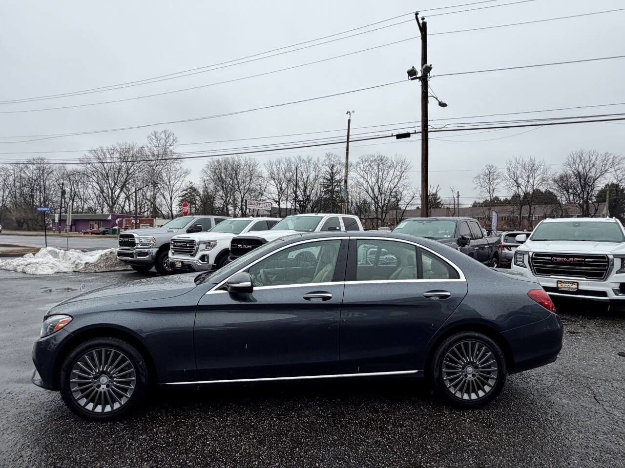 Used 2015 Mercedes-Benz C 300 4MATIC Sedan image 5