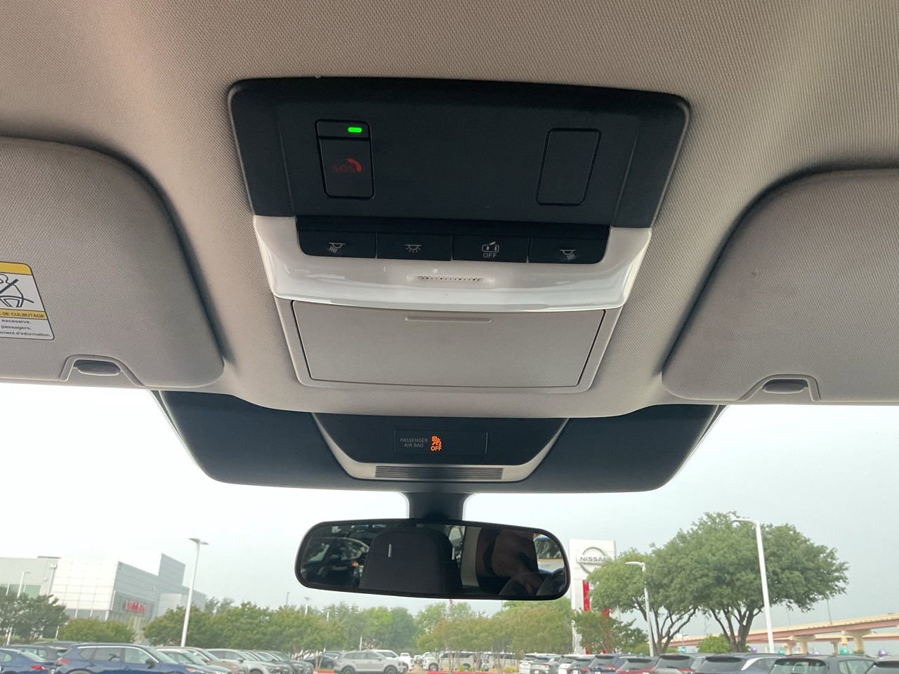 Used 2025 Nissan Pathfinder SV FWD image 17