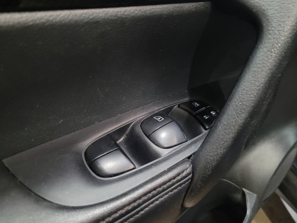 Used 2019 Nissan Rogue SL AWD/4WD image 27