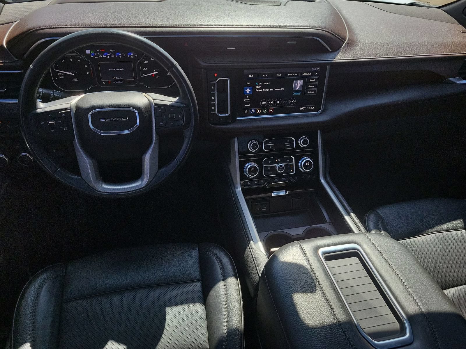 Used 2021 GMC Yukon Denali w/ Denali Premium Package RWD image 21