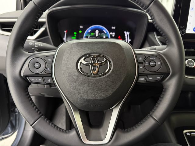 Used 2026 Toyota Corolla SE image 9