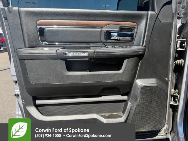 Used 2019 RAM 1500 Laramie RWD image 18